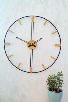 Zegar ścienny JVD HJ105 średnica 57 cm. Duży efektowny czarno-brązowy metalowy zegar ścienny do salonu holu recepcji JVD LOFT HJ105 ✓ Kurier Gratis 24h (2).JPG
