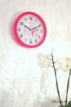 Zegar ścienny dla dziewczynki 'Różowy Jednorożec' HP612.D7 to śliczny zegar, który dzięki swoim cukierkowym barwom sprawi radość małej dziewczynce (6).JPG