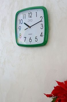 Zegar na ścianę do pokoju zielony ✓Zegary ścienne kwadratowe, zielona rama ✓Zegar ścienny ✓Nowoczesne zegary (1).JPG