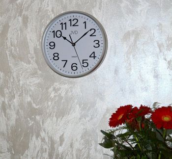 Zegar na ścianę do pokoju srebrny JVD HP683.1 25 cm Zegar ścienny w obudowie w kolorze srebrnym z białą wyraźna tarczą (2).JPG