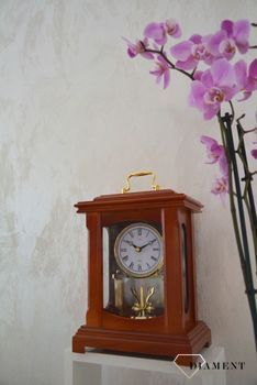 Zegar kominkowy drewniany JVD HS3007.1 to zegar kominkowy wykonany z drewna w kolorze jasnego orzecha. Piękny zegar do stylowego wnętrza.  (2).JPG