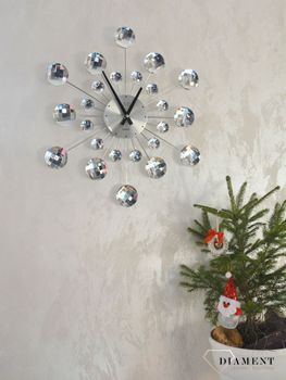 Zegar ścienny nowoczesny 49 cm JVD kryształki HT464.1. Pomysłowy wzór zegara z akrylowymi kryształkami w srebrnym kolorze  (1).JPG