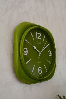 Zegar na ścianę do pokoju zielony JVD HX2444.2. ✓Zegary ścienne✓ Zegar ścienny do salonu do zegary do biura (2).JPG