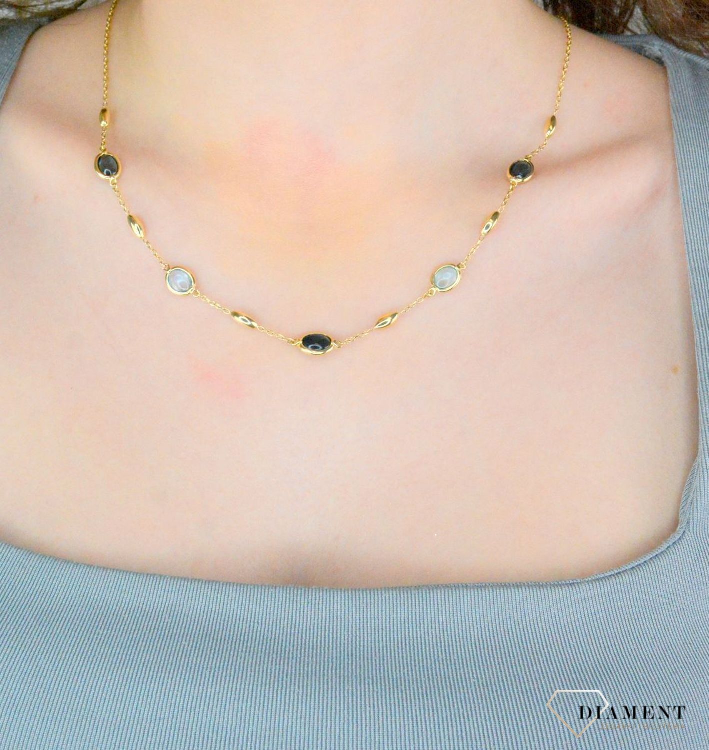 Naszyjnik złoty topaz LB pr 585, I0NUN13908 Złoty naszyjnik 585 celebrytka ozdobiony owalnymi kamieniami naturalnymi topazami. Niezwykły blask szlachetnego kruszcu zamknięty w wyjątkowej formie.1.jpg