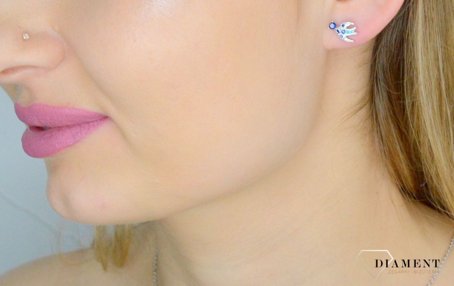 Srebrne kolczyki 925 Jaskółki z cyrkoniami IM0080623KS. Srebrne kolczyki damskie. Kolczyki jaskółki z cyrkoniami. Kolczyki jaskółki na sztyft. Kolczyki srebrne wkrętki idealne na prezent..jpg