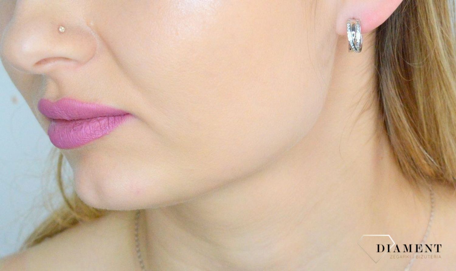 Srebrne kolczyki damskie 925 kółka z cyrkoniami IM0670623KS. Kolczyki srebrne damskie. Kolczyki srebrne z cyrkoniami. Kolczyki srebrne kółka. Kolczyki idealne na prezent..jpg