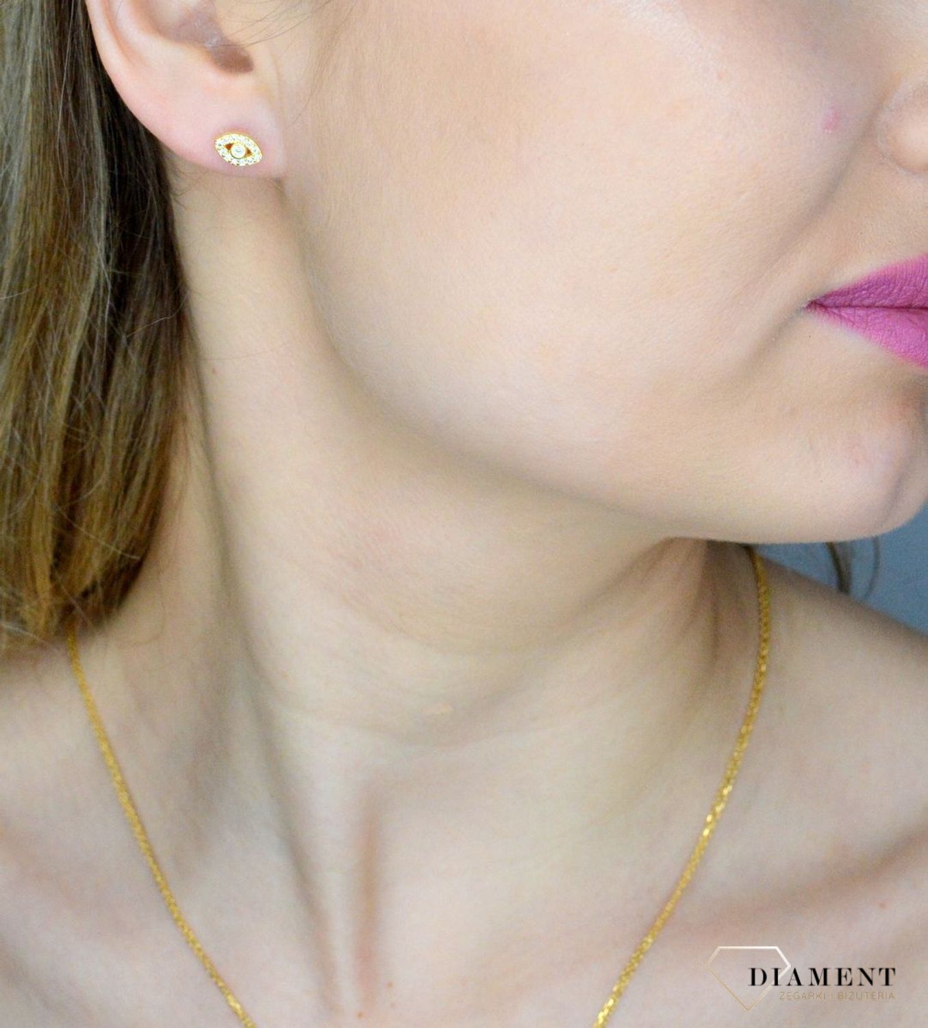 Srebrne kolczyki 925 pozłacane owalne z cyrkoniami IMK0020923G. Srebrne kolczyki damskie. Kolczyki srebrne wkrętki. Kolczyki srebrne na sztyft w pozłoceniu. Kolczyki idealne na prezent. Kolczyki owalne z cyrkoniami..jpg