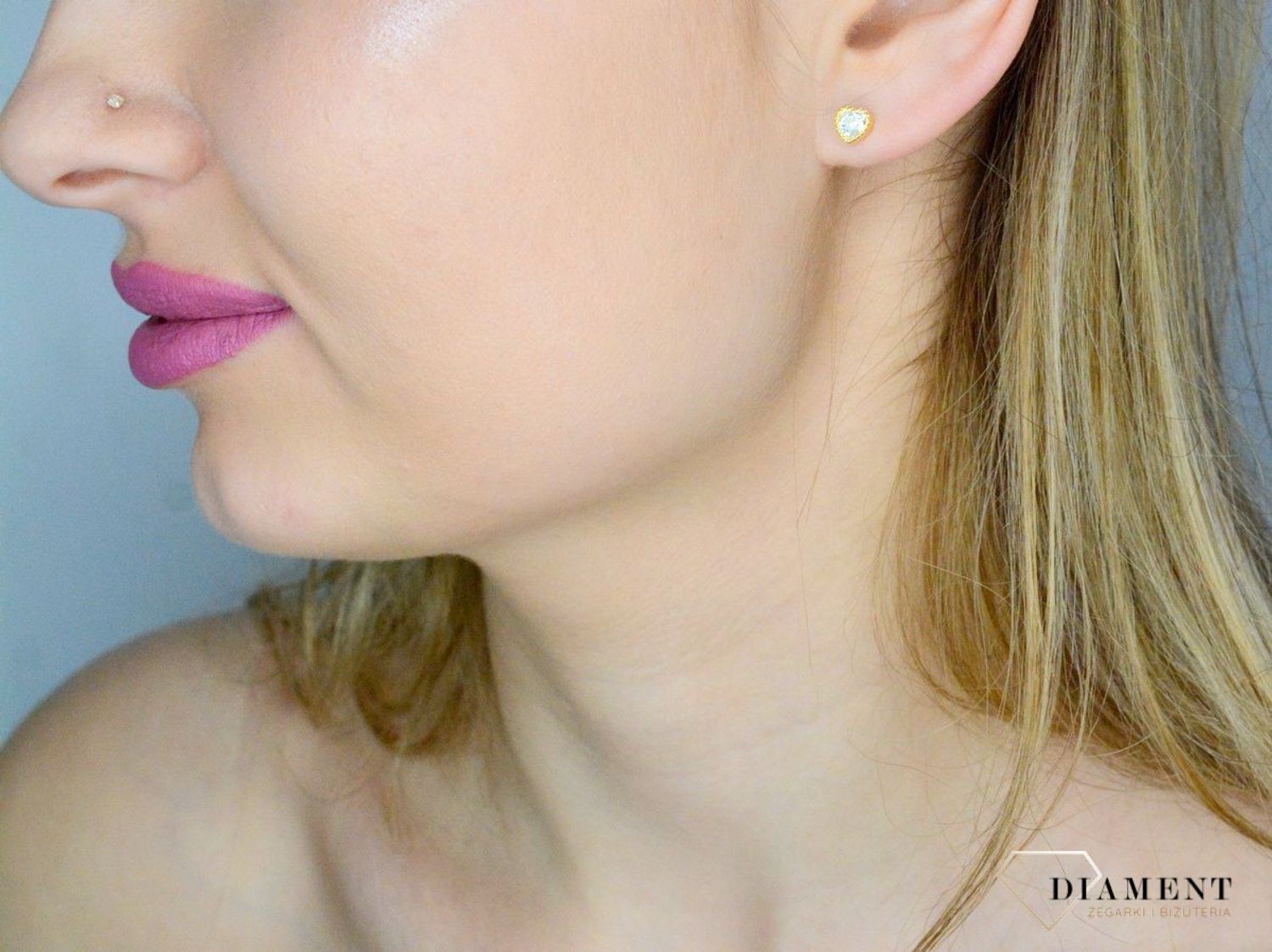 Srebrne kolczyki 925 pozłacane serduszka z cyrkonią IMK0090923G. Srebrne kolczyki damskie. Kolczyki srebrne wkrętki. Kolczyki srebrne na sztyft w pozłoceniu. Kolczyki idealne na prezent. Kolczyki serduszka z cyrkonią..jpg