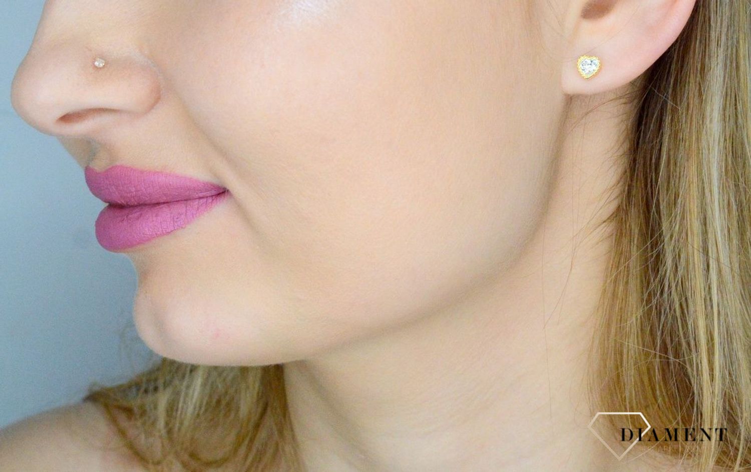 Srebrne kolczyki 925 pozłacane serduszka z cyrkonią IMK0090923G. Srebrne kolczyki damskie. Kolczyki srebrne wkrętki. Kolczyki srebrne na sztyft w pozłoceniu. Kolczyki idealne na prezent. Kolczyki serduszka z cyrkonią..jpg