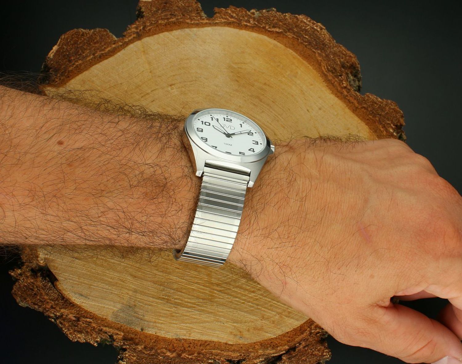 Zegarek męski JVD J1129.1 klasyczny na stalowej bransolecie.jpg