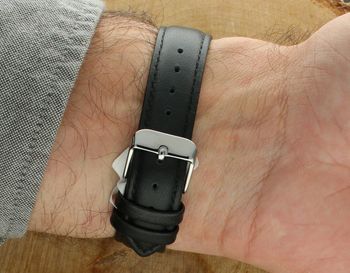 Elegancki zegarek męski JVD J1130.3 z niebiesko-antracytowo-srebrną kopertą stalową, skórzanym paskiem i japońskim mechanizmem Miyota. Wodoszczelność 10 ATM, idealny do codziennego 5.jpg