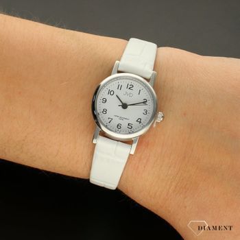 Zegarek dla dziewczynki biały JVD J4010.7 komunijny. Zegarek dziecięcy biały. Zegarek dla dziewczynki na pasku. Zegarek na Komunię Św. Zegarek idealny pomysł na prezent. Zegarek biały dla dziewczynki..jpg