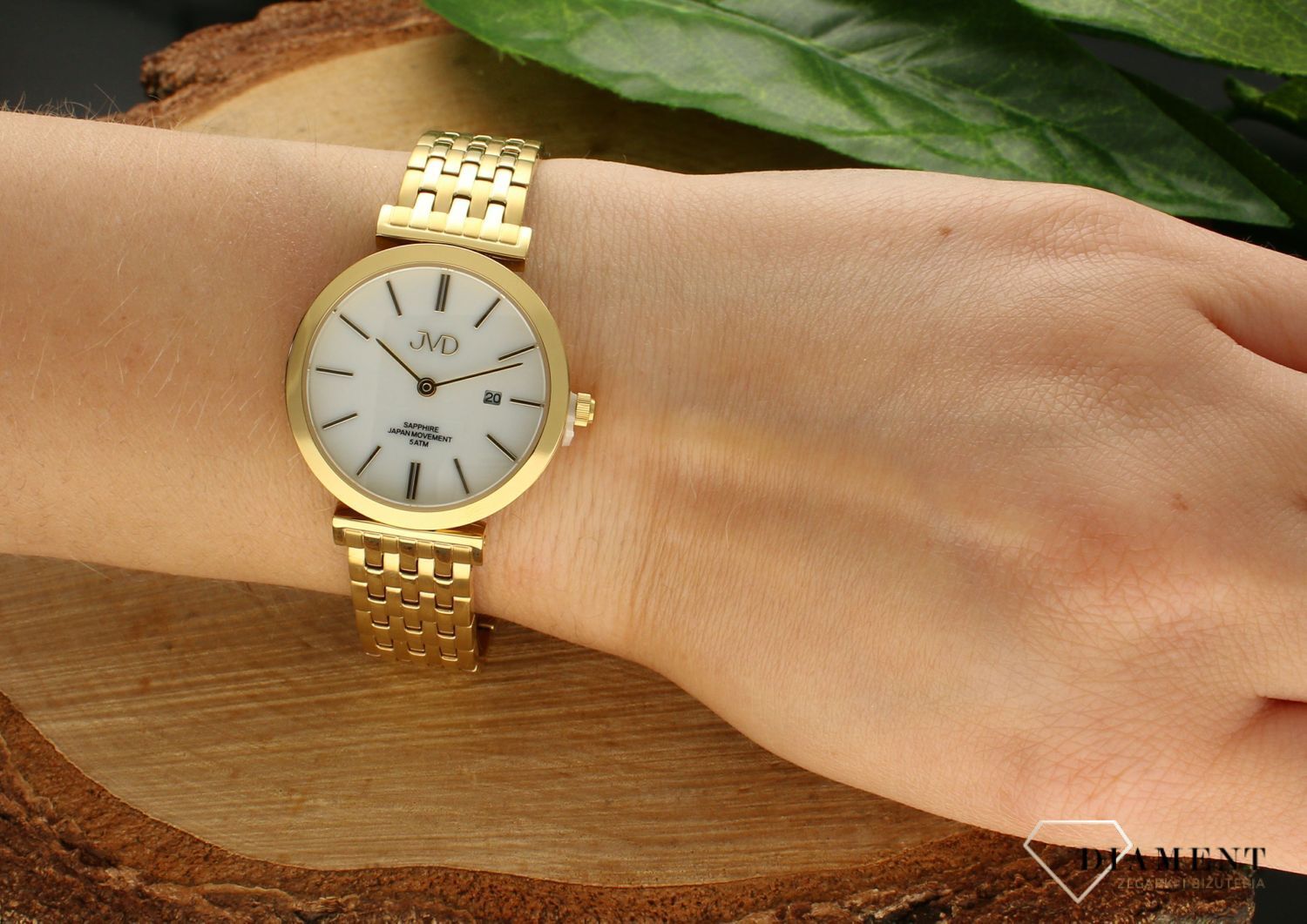 Zegarek damski na bransolecie JVD J4150.3 z szafirowym szkłem.jpg