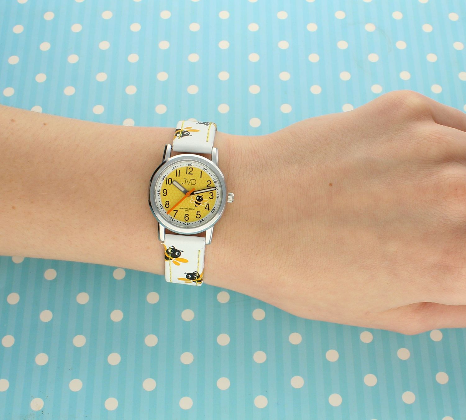 Zegarek JVD dla dziewczynki dziecięcy Wesołe pszczółki J7206.3. Zegarki dla dzieci. Zegarek ze zwierzątkami. Mały zegarek do nauki. Zegarek tani na komunię. Zegarek z pszczołami. Dziecięcy zegarek na rękę..jpg