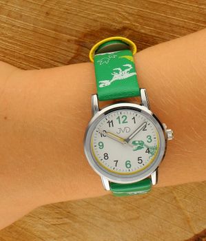 Zegarek dla chłopca JVD zielony w dinozaury J7213.3. Zegarek dziecięcy JVD. Zegarek dla chłopca. Zegarek dziecięcy zielony (2).jpg