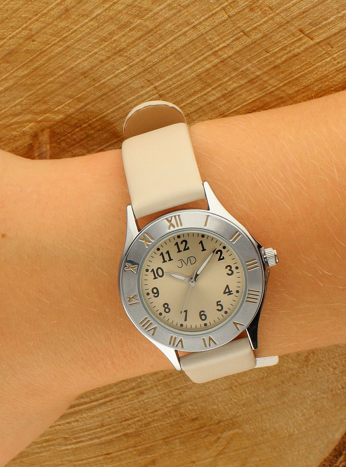 Zegarek dla dziewczynki JVD kremowy J7216.3.jpg