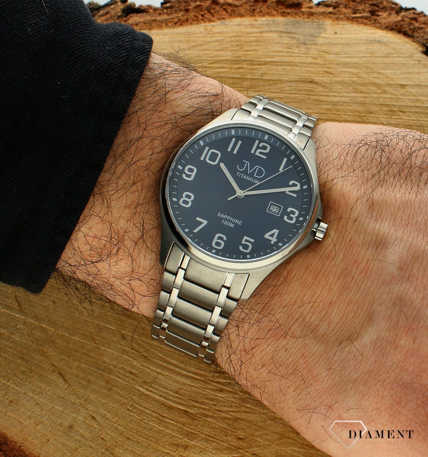 Zegarek męski JVD na bransolecie tytanowy z szafirowym szkłem JE2002.2. Męski zegarek tytanowy na bransolecie. Zegarek męski z szafirowym szkłem. Zegarek męski JVD tytanowy. Zegarek na bransolecie z czytelną tarczą. Męski zegarek na prezent .jpg
