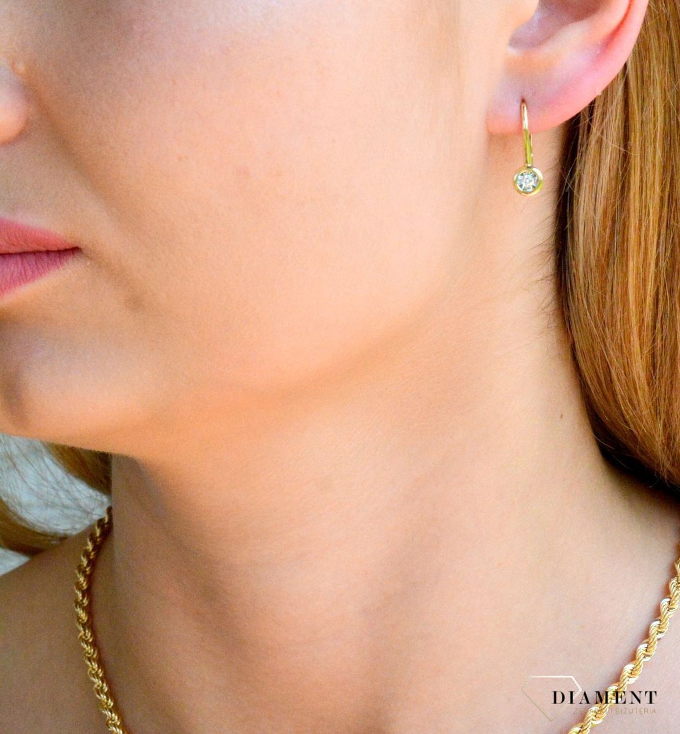 Złote kolczyki damskie 585 Kolczyki o zapięciu angielskim z Diamentami 0,10 ct  JE4485Y-Z (2).jpg