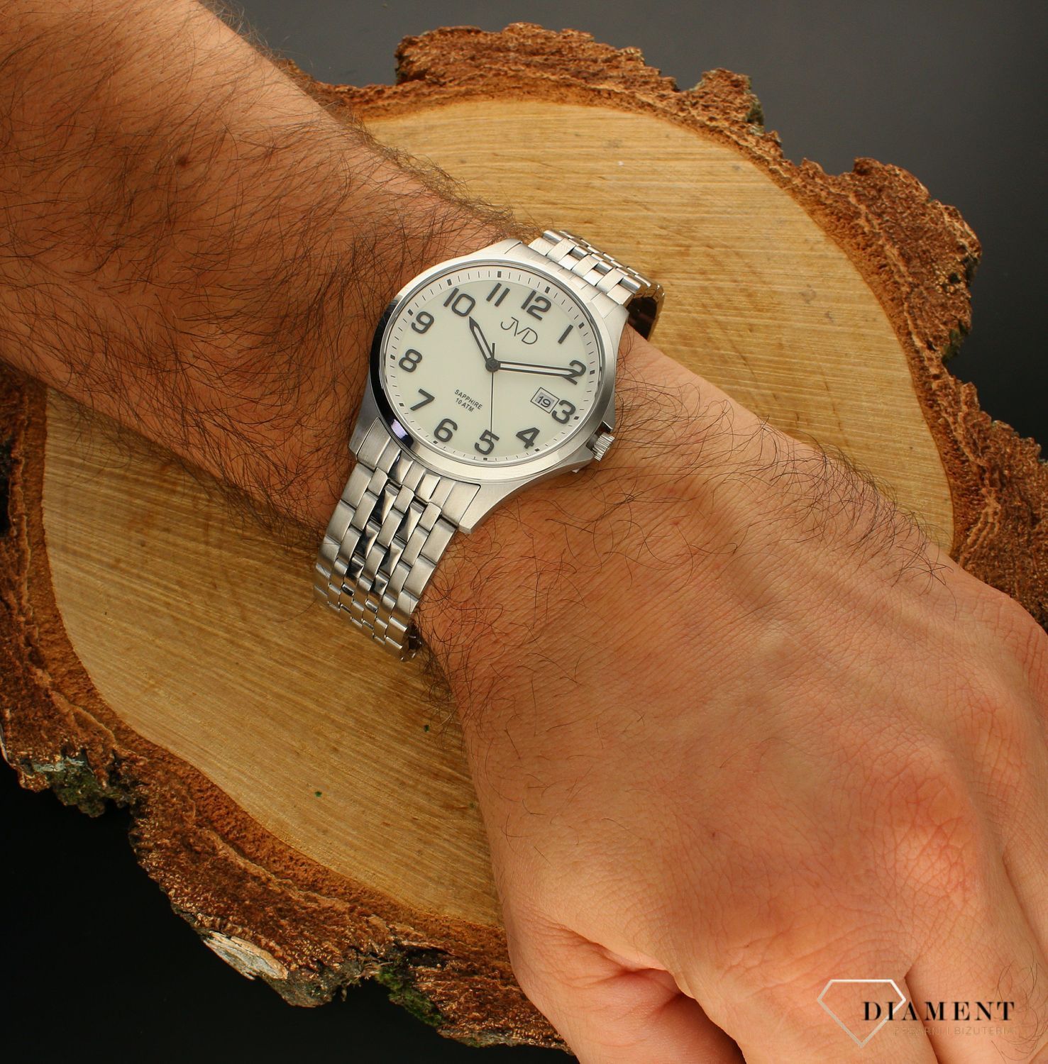 1Zegarek męski JVD na bransolecie 'Czytelna tarcza' biała JE612.1. Klasyczny męski zegarek. Zegarek na prezent, na rocznicę. Czytelny zegarek męski. Pomysł na prezent dla mężczyzny. Darmowa wysyłka..jpg