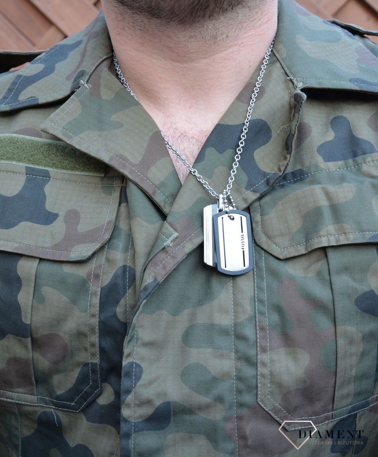 Naszyjnik Fossil JF00494998.jpg