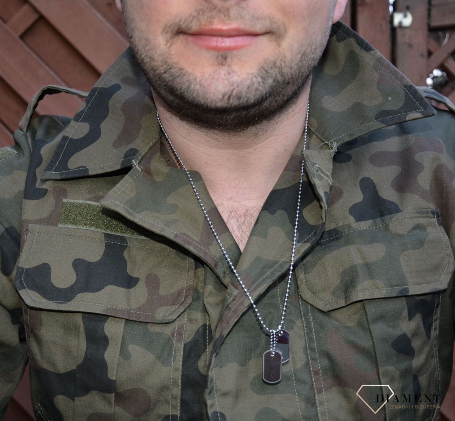 Naszyjnik nieśmiertelnik Fossil JF03179040.jpg