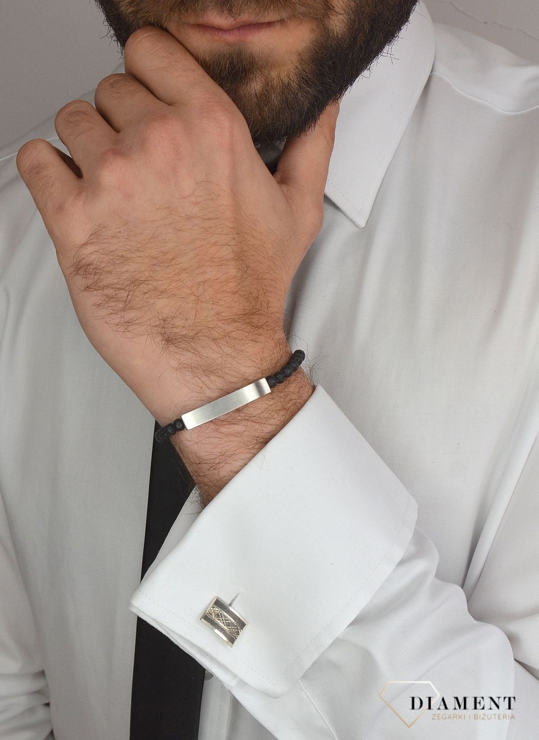 Bransoletka męska FOSSIL lawa wulkaniczna JF03247040. Bransoletka męska Fossil wykonana z koralików lawy wulkanicznej. Bransoleta na sznureczku z możliwością regulacji długości (2).jpg