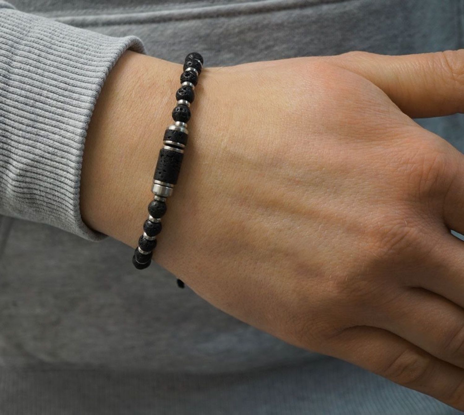 Bransoletka męska Fossil bransoletka Fossil koraliki Lawa wulkaniczna JF03688040 (2).jpg