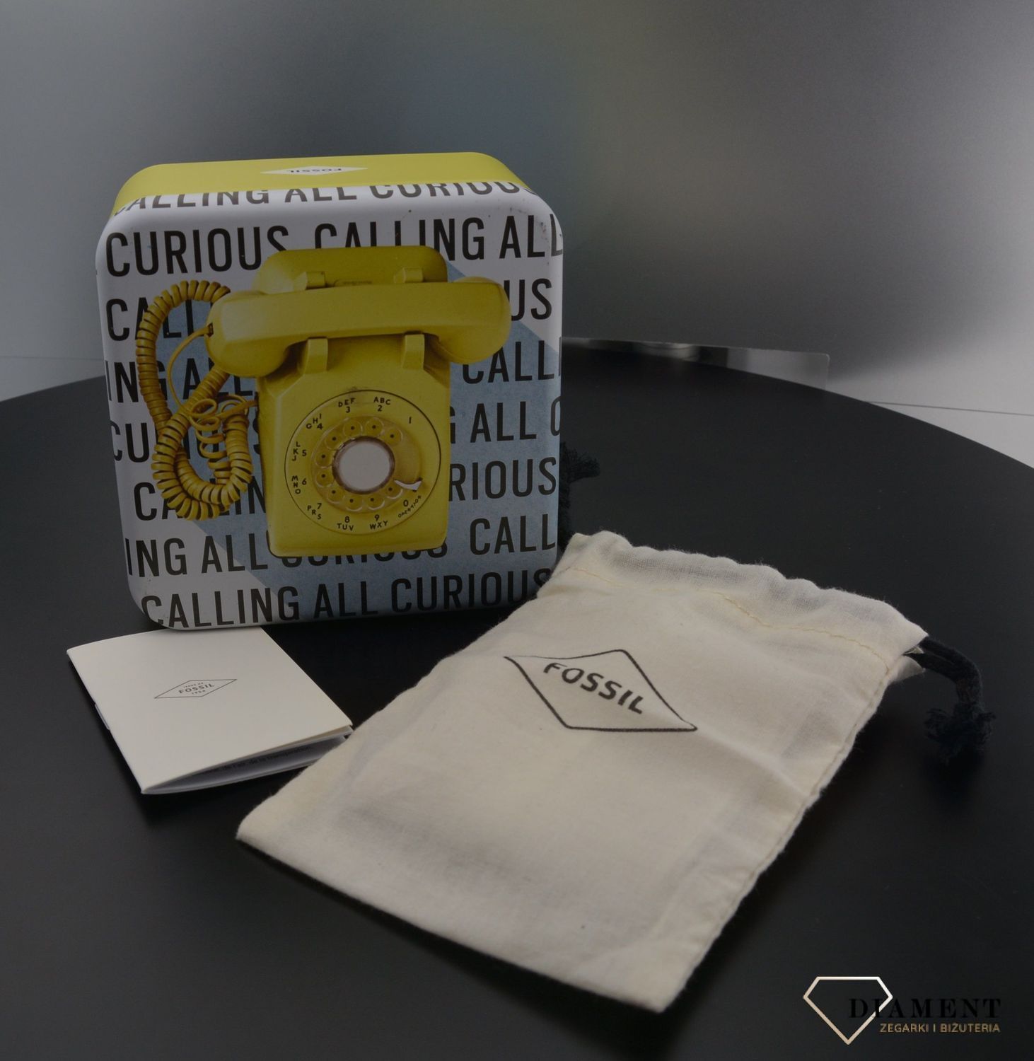 Biżuteria męska Fossil naszyjnik męski stalowy nieśmiertelnik JF03996040. Naszyjnik Fossil JF03996040 to wyjątkowy dodatek, który podkreśli styl każdego mężczyzny. Markowa biżuteria dla faceta na prezent..jpg