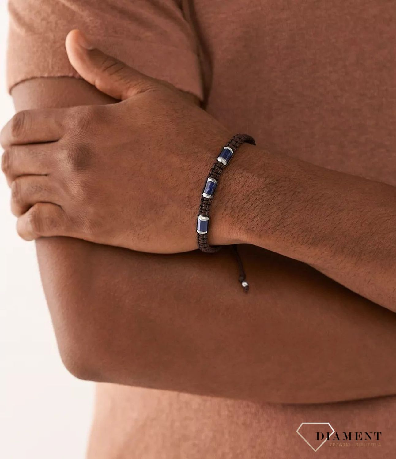 Markowa męska biżuteria na prezent. Bransoletka o modnym charakterze pasująca do każdego mężczyzny, który lubi nowoczesne dodatki.111.jpg