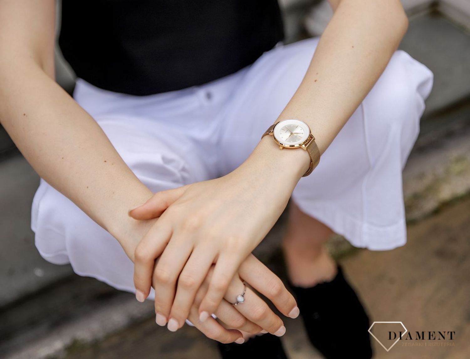 Zegarek damski na bransolecie JVD JG1007.3 biżuteryjny. Zegarek damski. Zegarek damski JVD na bransolecie.jpg