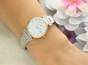 Zegarek damski JG1030.2 JVD ze stalową kopertą z powłoką IPRose, szkłem mineralnym hartowanym i japońskim mechanizmem Miyota. Elegancki, biżuteryjny zegarek z funkcją daty 2.jpg