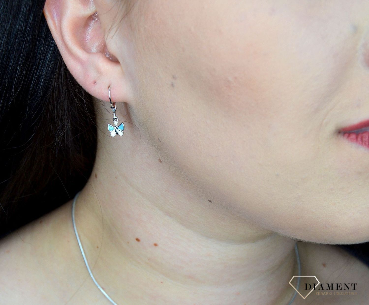Srebrne kolczyki dziecięce wiszące niebieskie motylki JMAD0004BE00.jpg