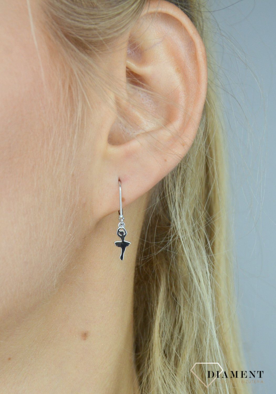Kolczyki srebrne wisząca baletnica JMAD0006SE00.jpg