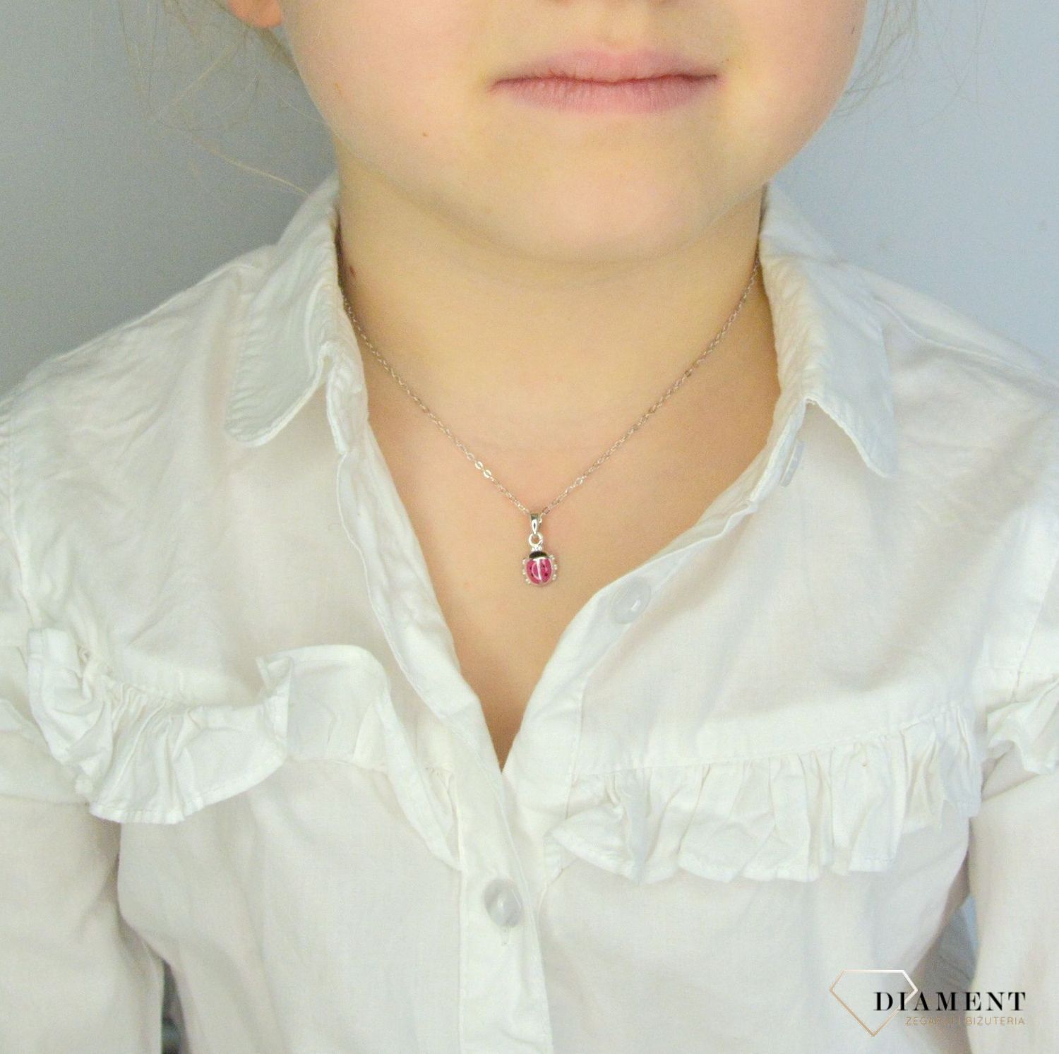 Naszyjnik srebrny dla dziewczynki Słodka biedronka.jpg