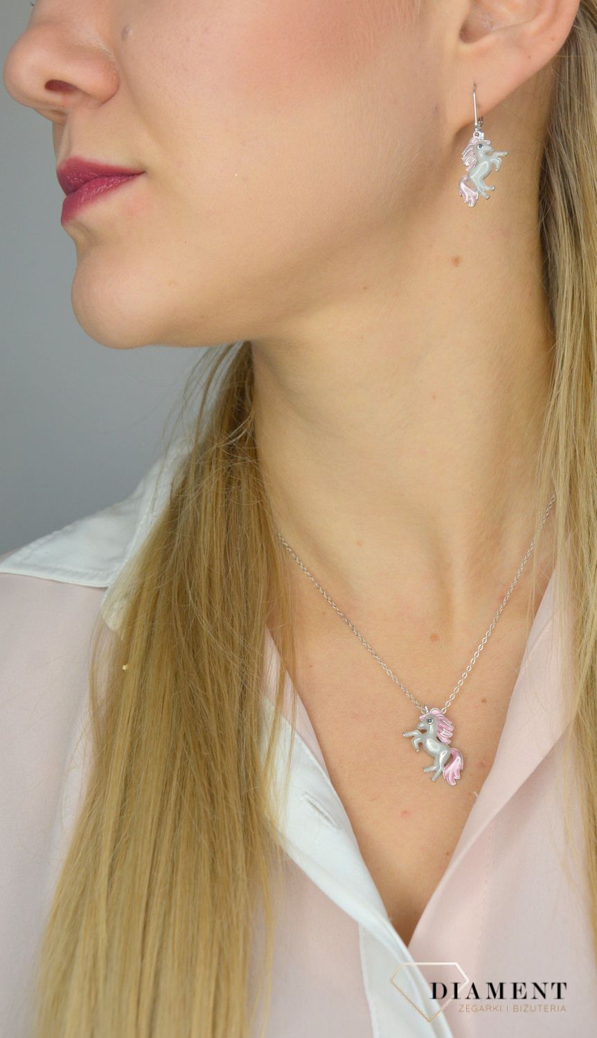 Srebrne kolczyki dla dziewczynki różowy jednorożec JMAD0011PE00 (2).jpg