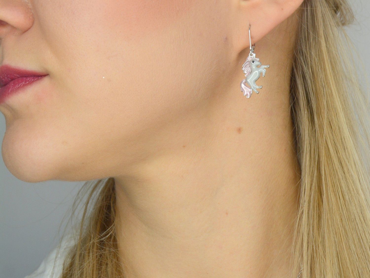 Srebrny naszyjnik dla dziecka jednorożec JMAD0011PN38v.jpg