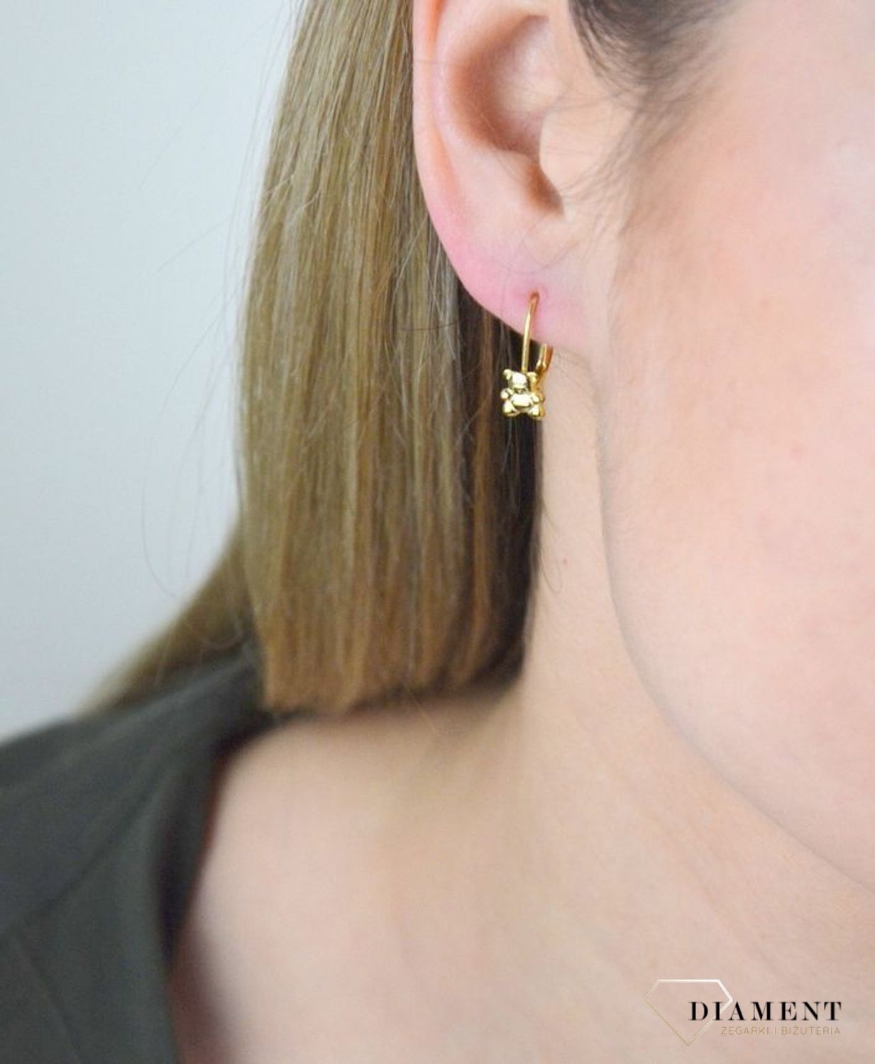 Kolczyki srebrne  pozłacane misie  925 DIAMENT JMAD0013GE00. Pozłacane kolczyki wykonane z najwyższej próby srebra o formacie delikatnych misiów. Dziecięca biżuteria idealna na prezent.jpg
