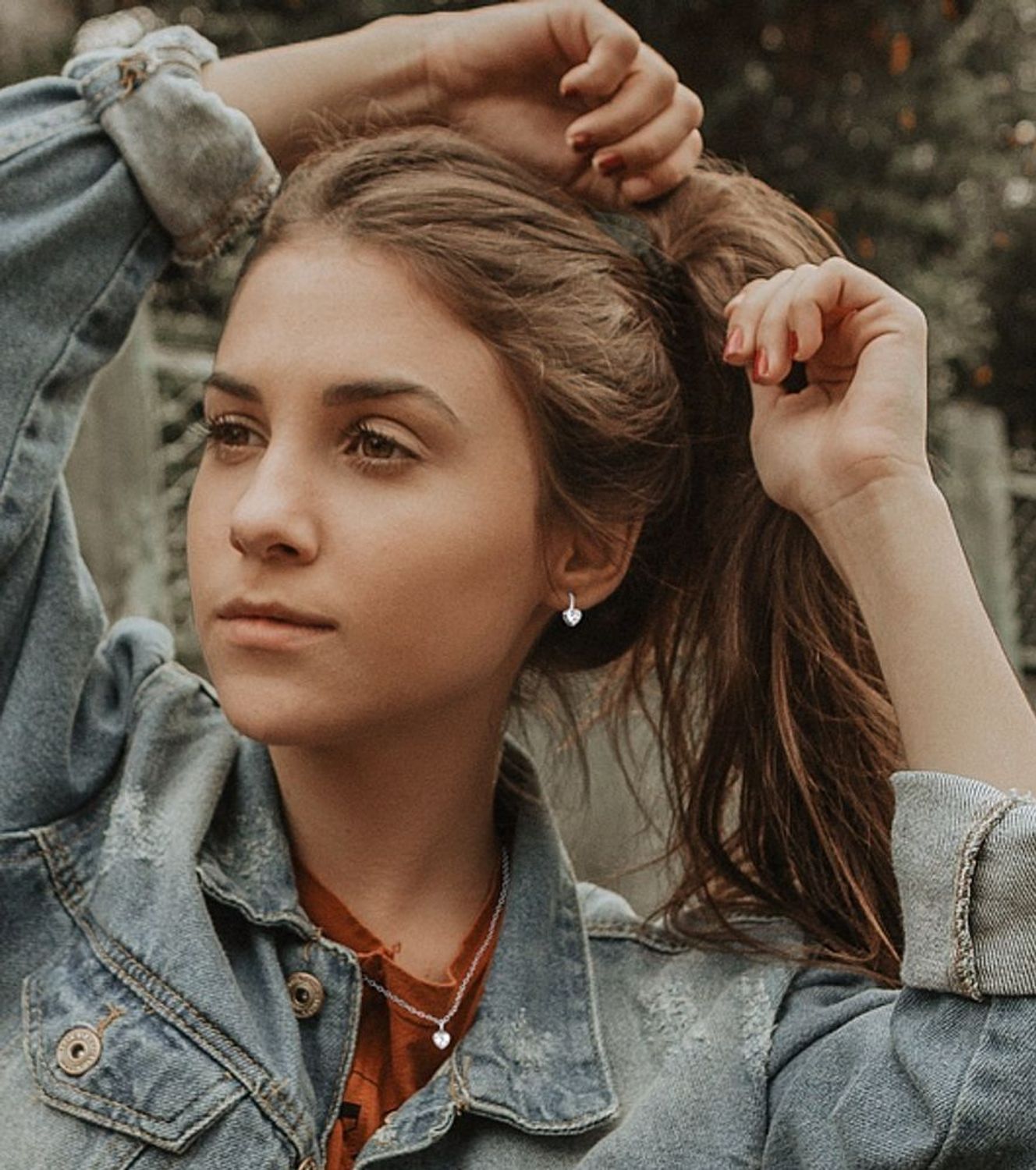 Kolczyki srebrne serce z cyrkonii JMAD0015WE01v (1).jpg