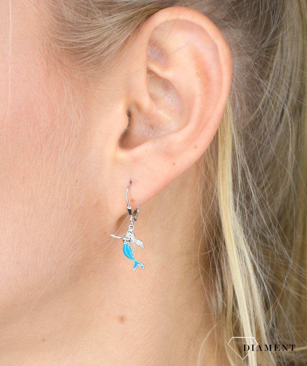 Kolczyki srebrne wiszące syreny JMAD0016SE00. ✅ Kolczyki srebrne wiszące syreny w kolorze niebieskim. ✅.jpg