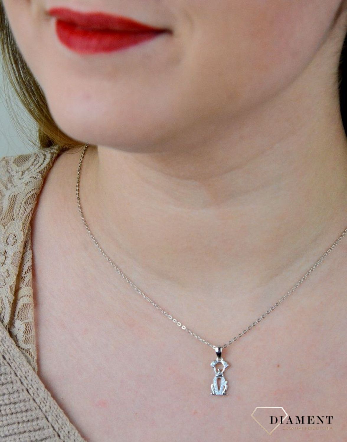 Srebrny naszyjnik z pieskiem JMAD0030SN38.jpg
