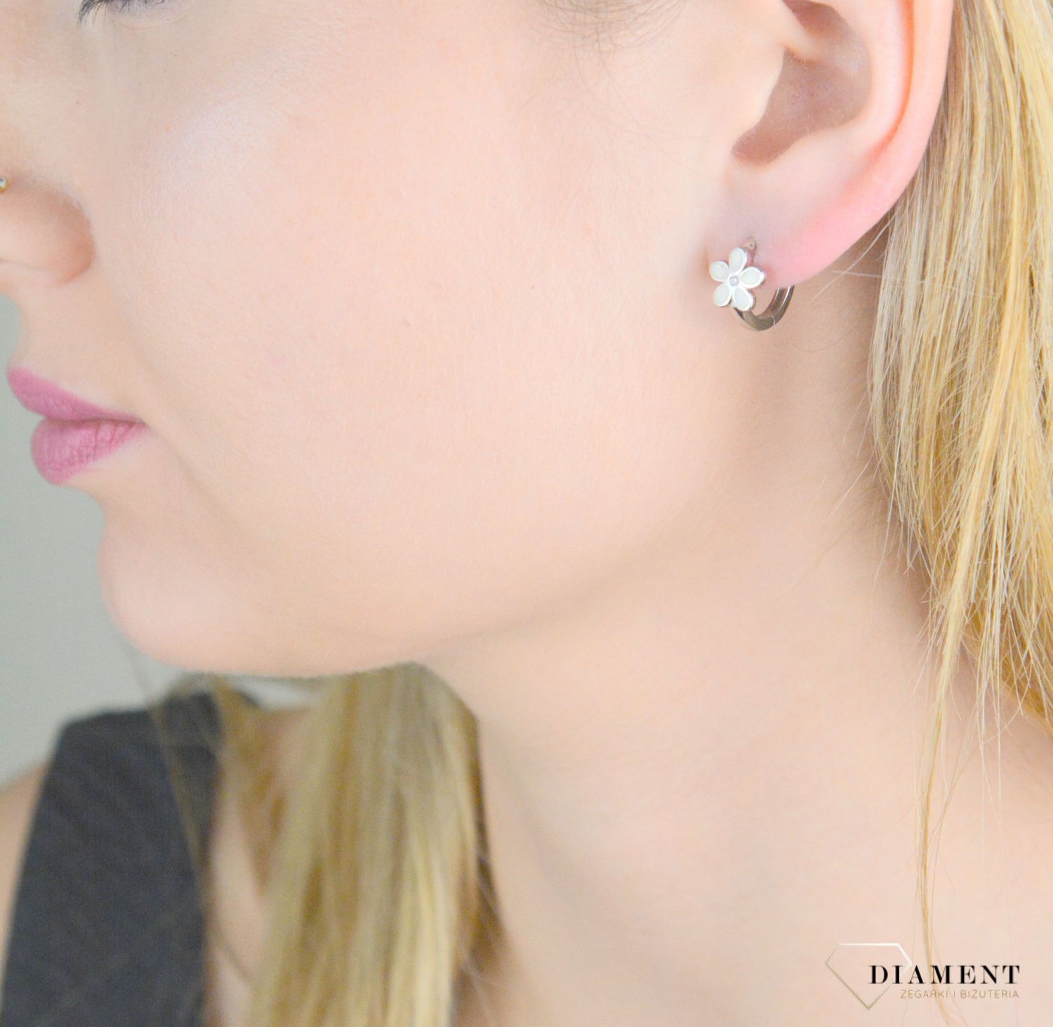 Srebrne kolczyki damskie 925 kwiatek w opalu JMAD0043WE00.jpg
