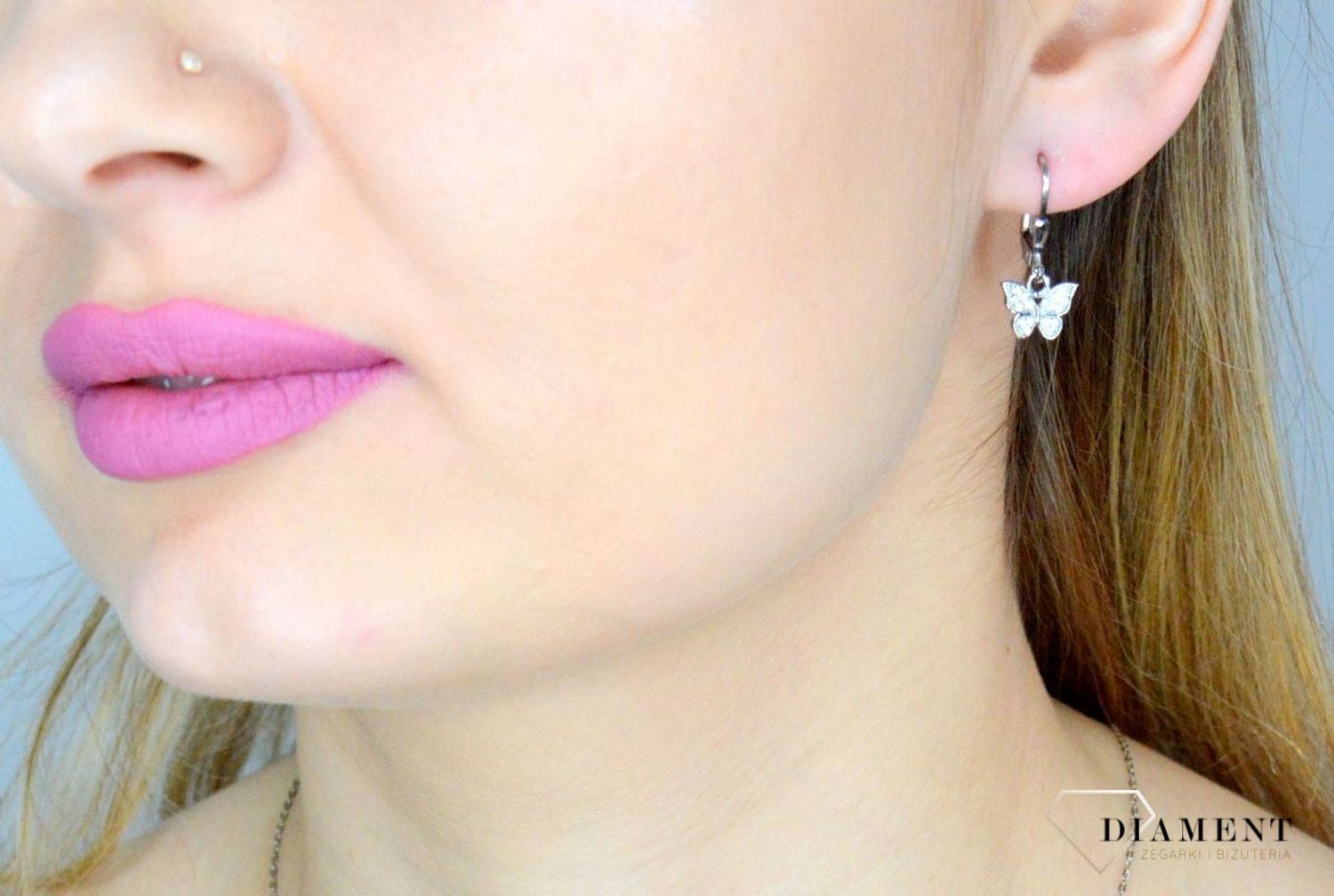 Srebrne kolczyki 925 wiszące motylki JMAD0045SE00.jpg