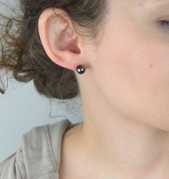 MINET Kolczyki srebrne czarne KULKI 8 mm – eleganckie, minimalistyczne kolczyki sztyfty z czarnym rodowaniem. Idealne do codziennego noszenia, lekkie i trwałe. Zamów teraz! (1).JPG