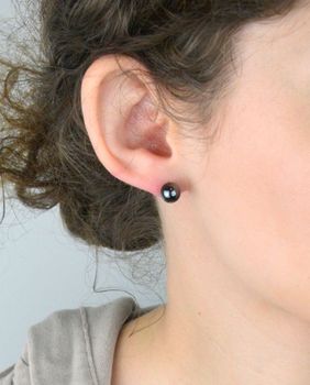 MINET Kolczyki srebrne czarne KULKI 8 mm – eleganckie, minimalistyczne kolczyki sztyfty z czarnym rodowaniem. Idealne do codziennego noszenia, lekkie i trwałe. Zamów teraz! (3).JPG