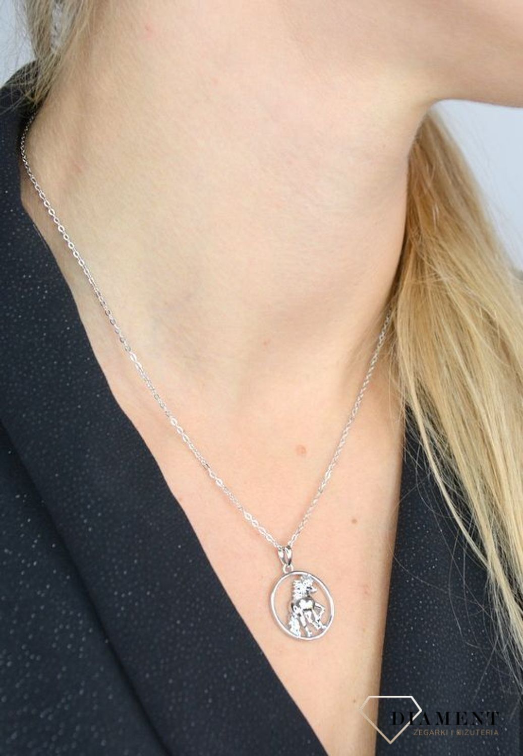 Naszyjnik srebrny 'Biegnący koń' JMAN0036SN42.jpg