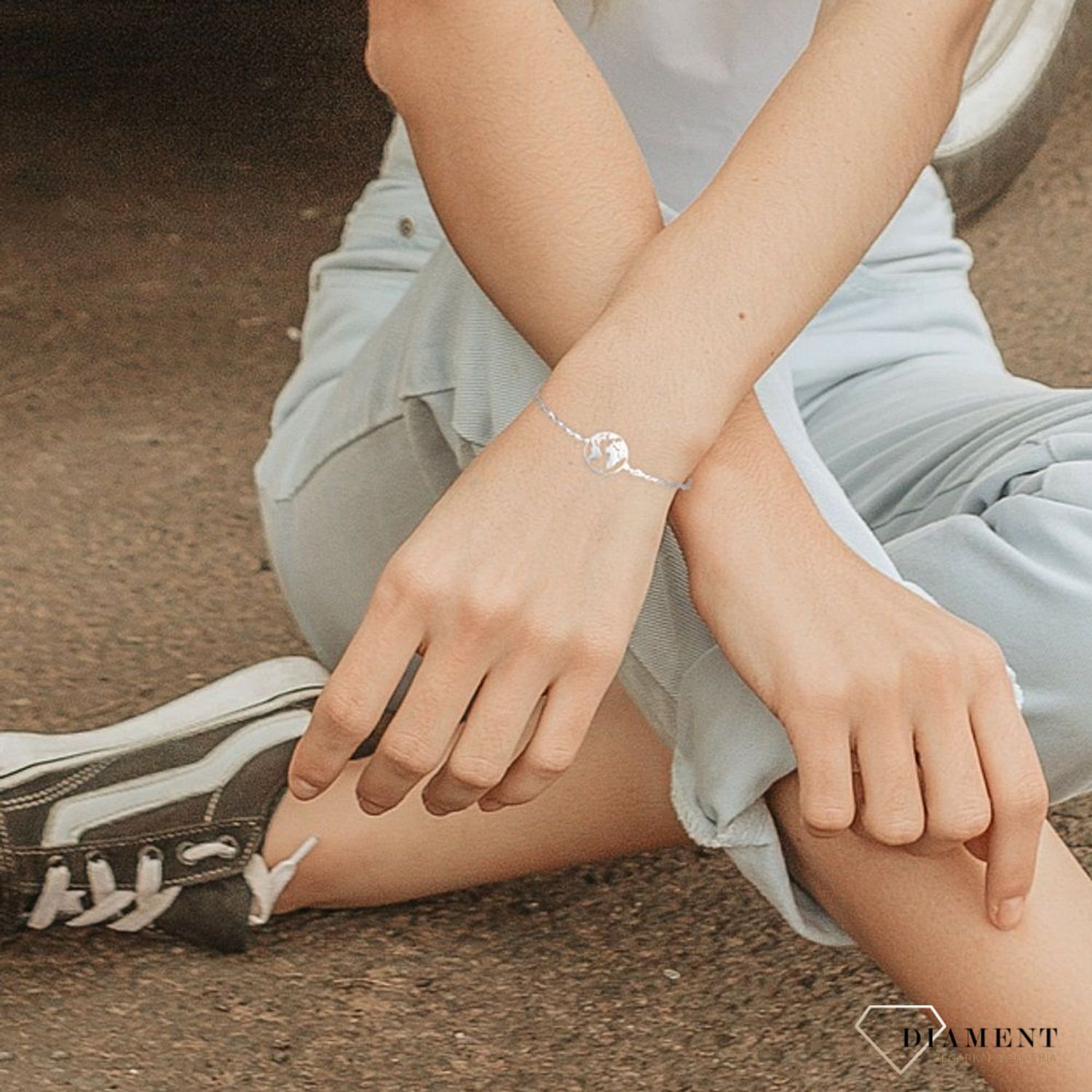 Srebrna bransoletka świat srebro 925 JMAN0061SB16 (2).jpg