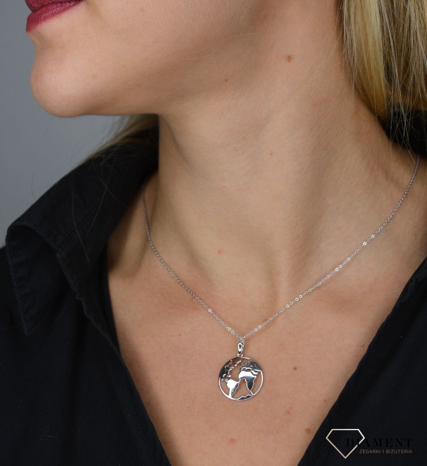 Srebrny naszyjnik mapa świata srebro 925 JMAN0061SN45.jpg