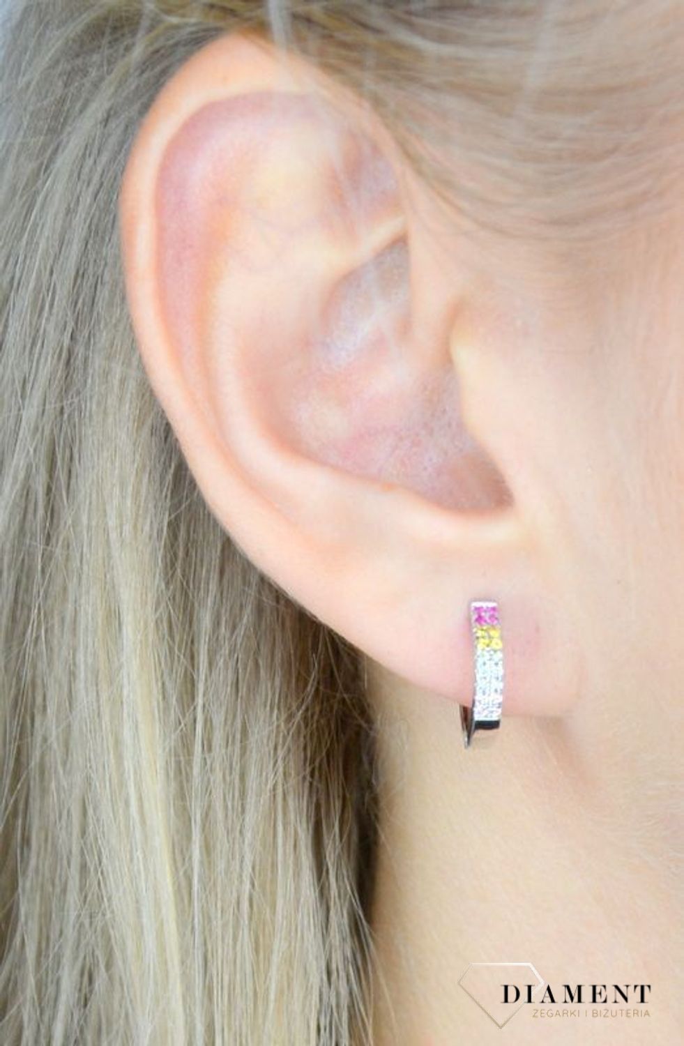 Kolczyki srebrne kółka z kolorowymi cyrkoniami JMAN0182ME00 ✅ Kolczyki srebrne kółka z kolorowymi cyrkoniami.✅.jpg