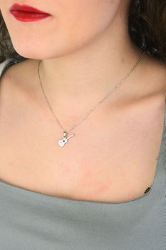 Srebrny naszyjnik MINET gitara z czarnymi cyrkoniami  Ag 925 (2).jpg