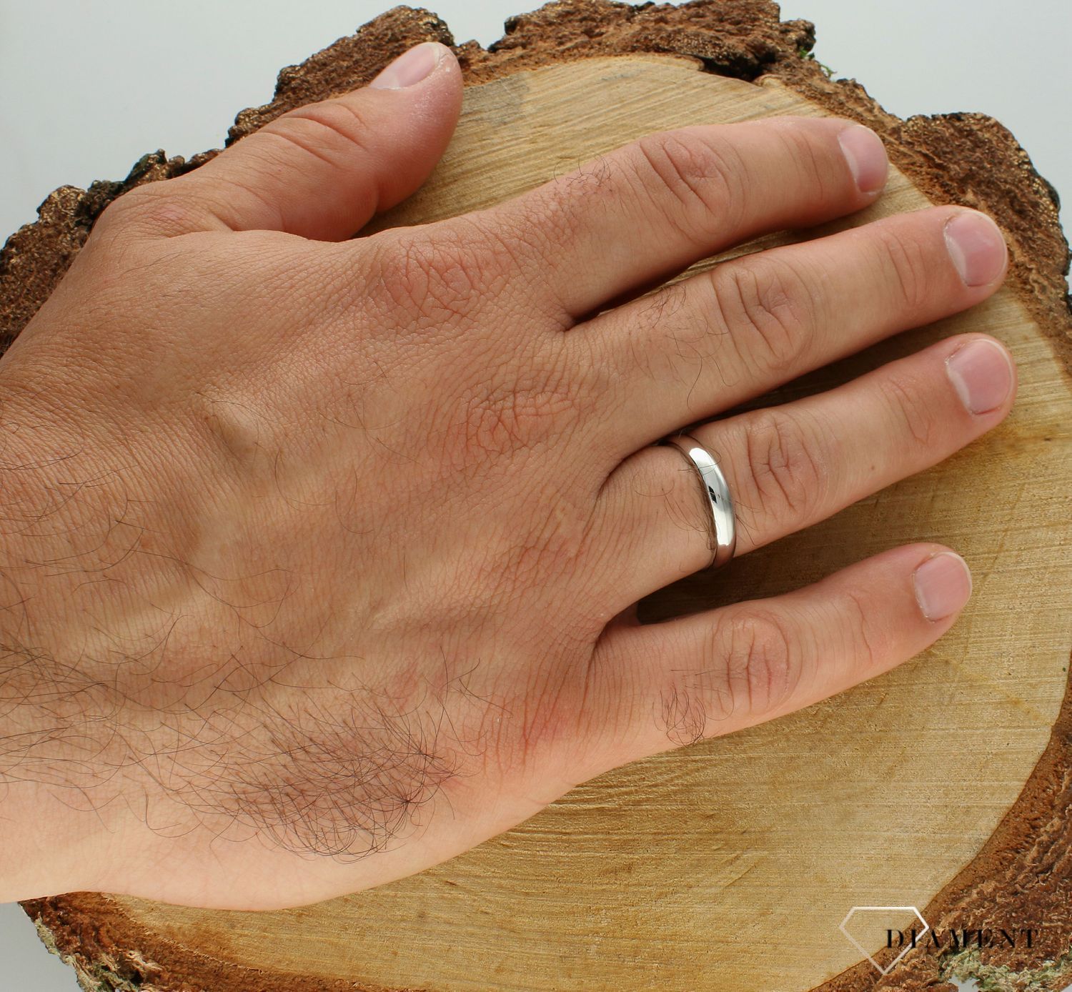 Srebrna obrączka ślubna gładka 3,5 mm JMAN0447SR. Srebrna obrączka ślubna. Obrączka ślubna z cyrkoniami. Obrączka ślubna z grawerem. Obrączka srebrna idealna na uroczystość ślubu..jpg